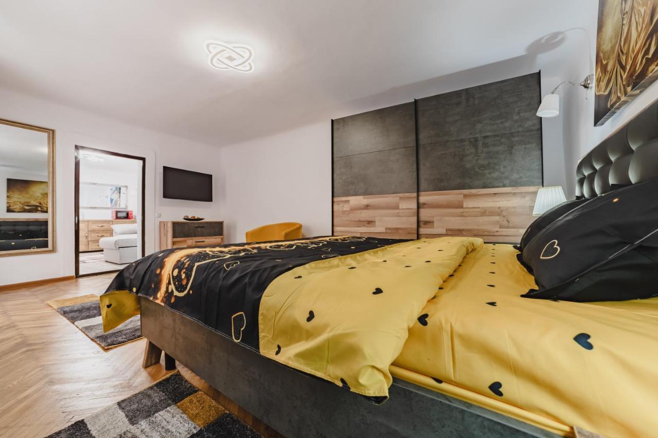 Apartament Republicii Premium Braszów Zewnętrze zdjęcie