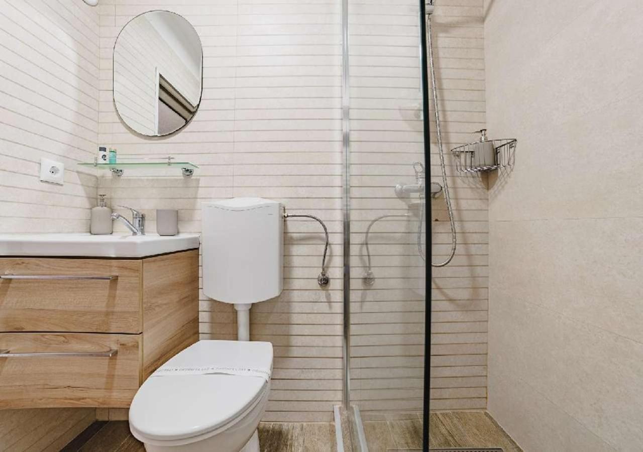 Apartament Republicii Premium Braszów Zewnętrze zdjęcie