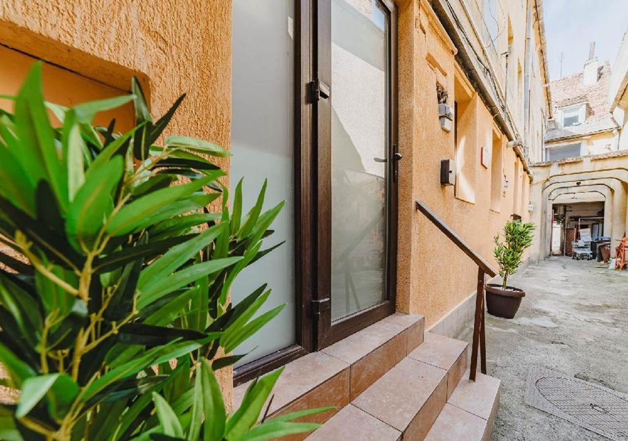 Apartament Republicii Premium Braszów Zewnętrze zdjęcie