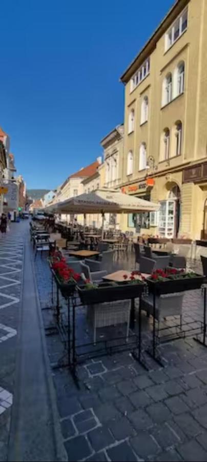 Apartament Republicii Premium Braszów Zewnętrze zdjęcie